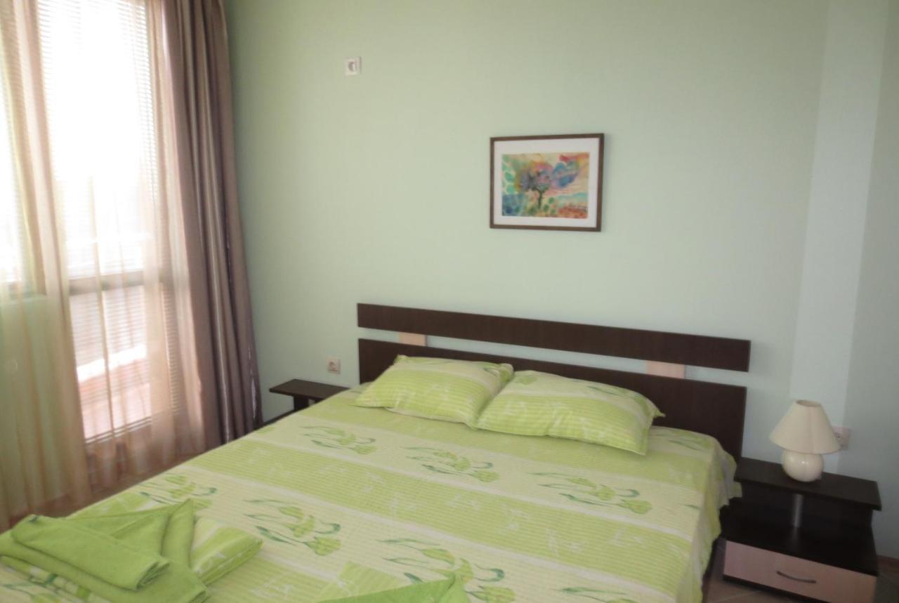 Fantasy Apartments Saint Constantine And Helena Resort 산콘스탄틴앤헬레나 외부 사진