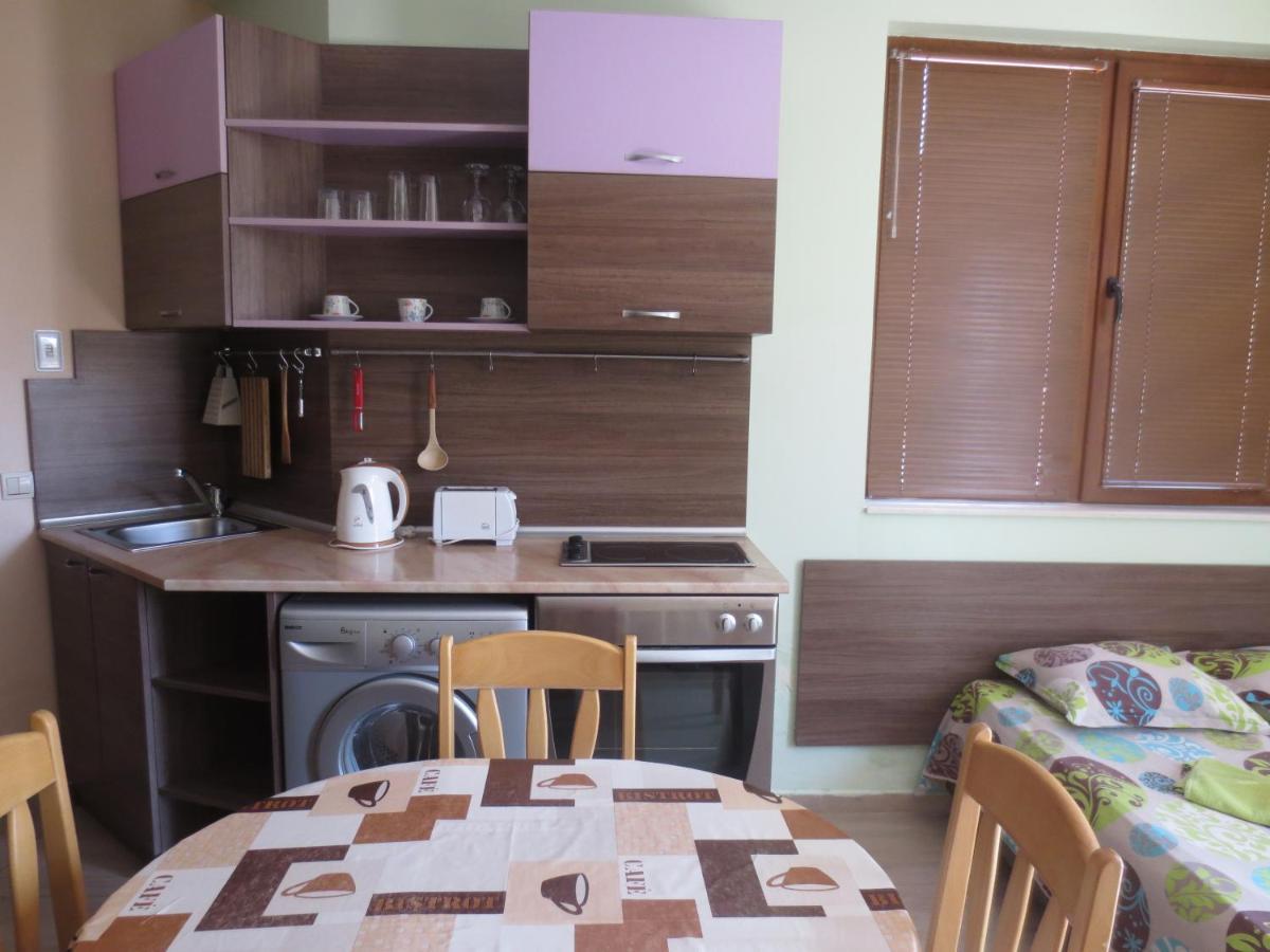 Fantasy Apartments Saint Constantine And Helena Resort 산콘스탄틴앤헬레나 외부 사진
