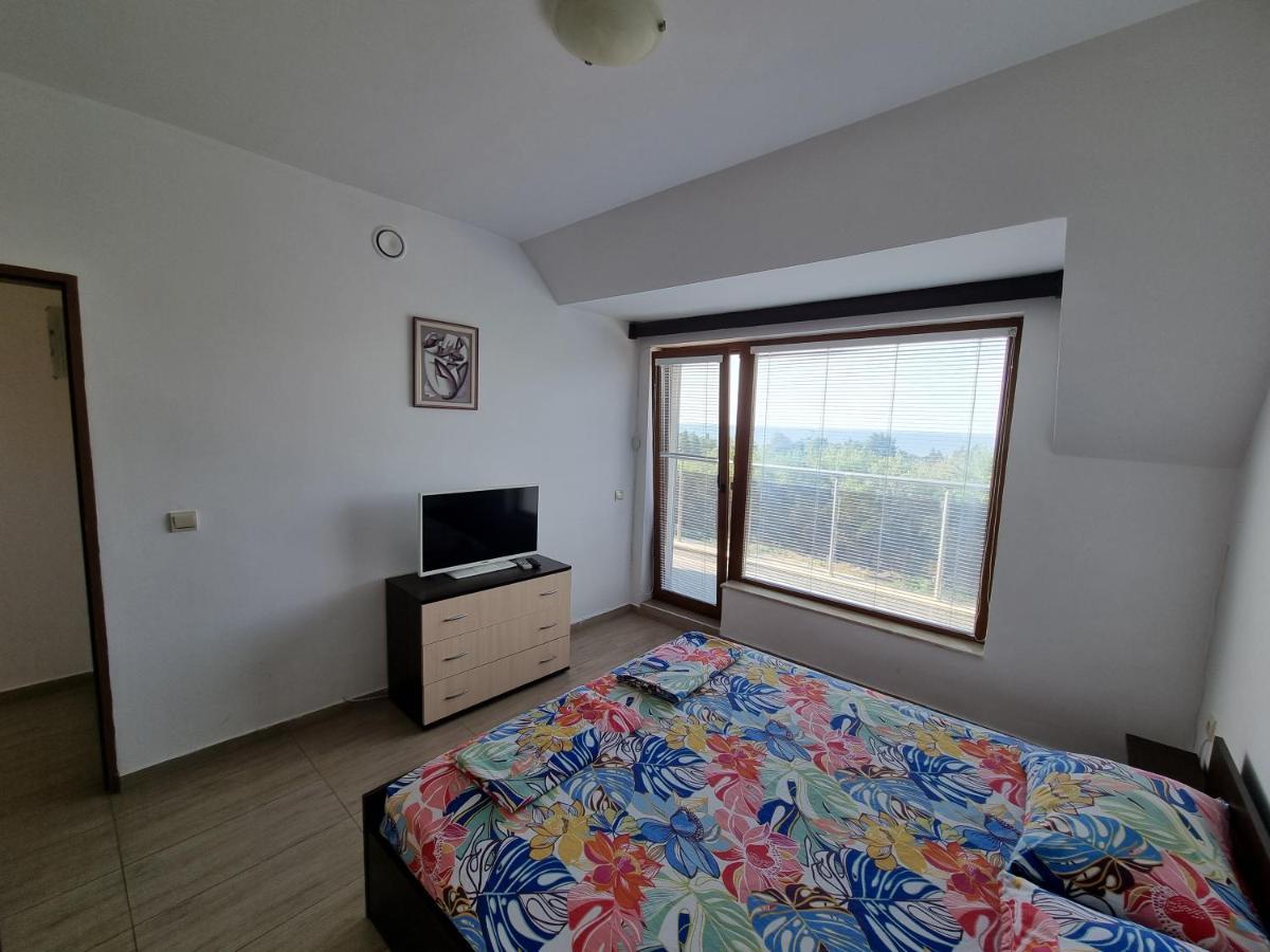 Fantasy Apartments Saint Constantine And Helena Resort 산콘스탄틴앤헬레나 외부 사진