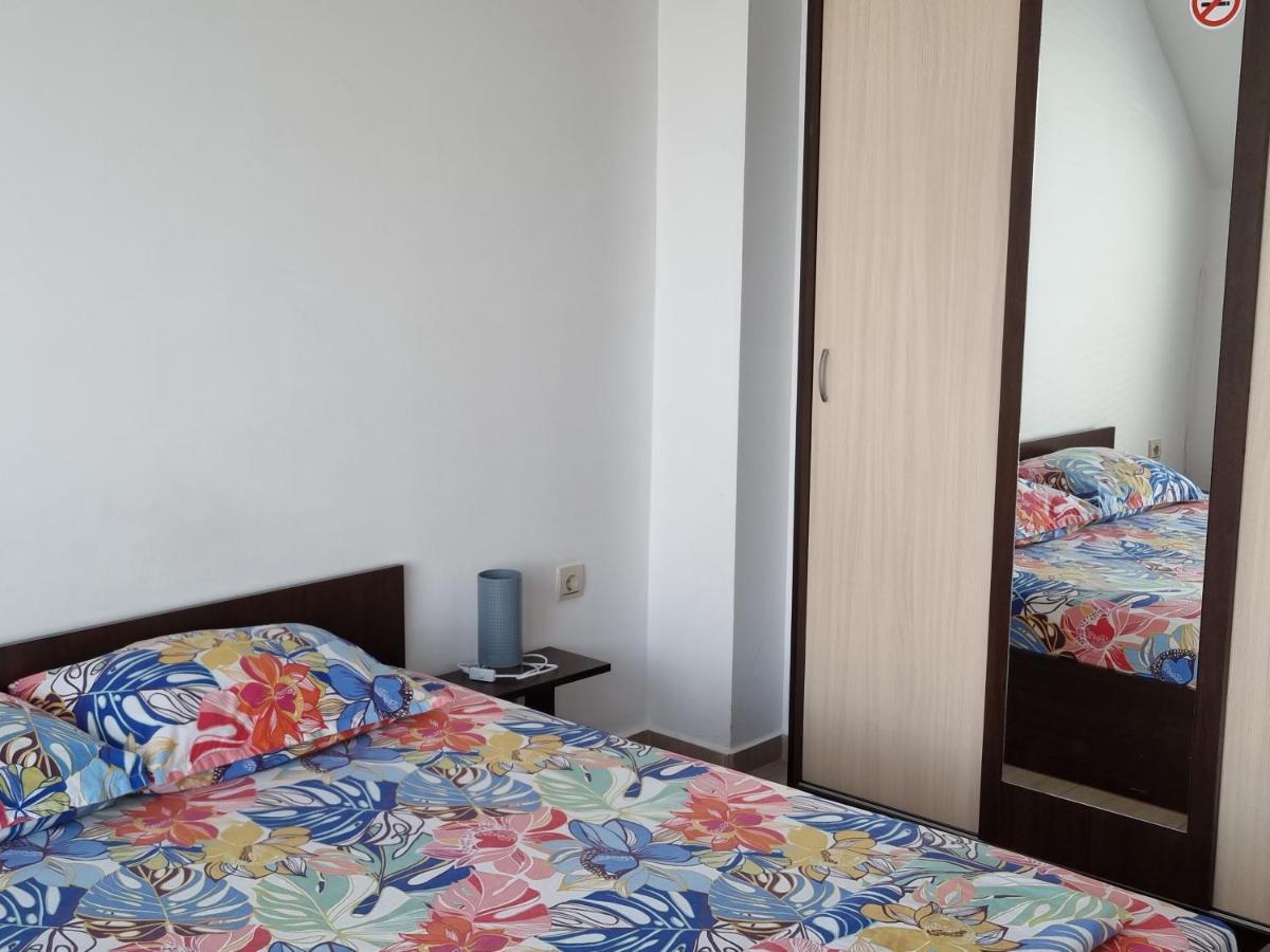 Fantasy Apartments Saint Constantine And Helena Resort 산콘스탄틴앤헬레나 외부 사진