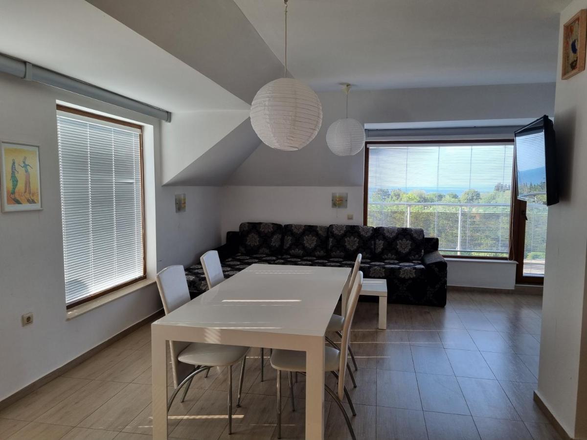 Fantasy Apartments Saint Constantine And Helena Resort 산콘스탄틴앤헬레나 외부 사진