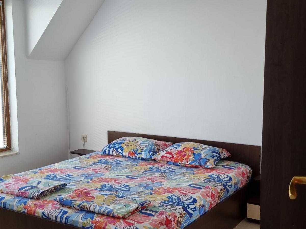 Fantasy Apartments Saint Constantine And Helena Resort 산콘스탄틴앤헬레나 외부 사진