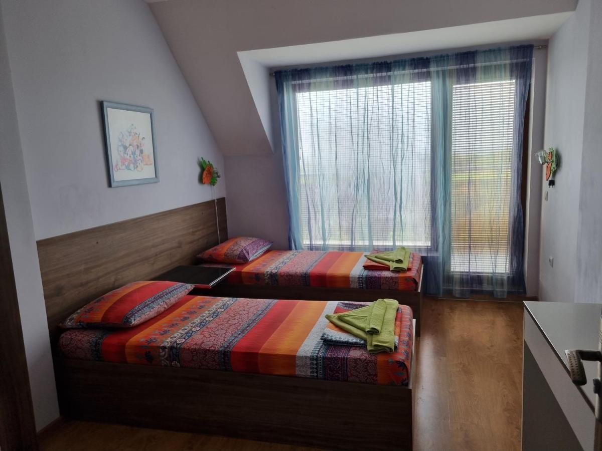 Fantasy Apartments Saint Constantine And Helena Resort 산콘스탄틴앤헬레나 외부 사진