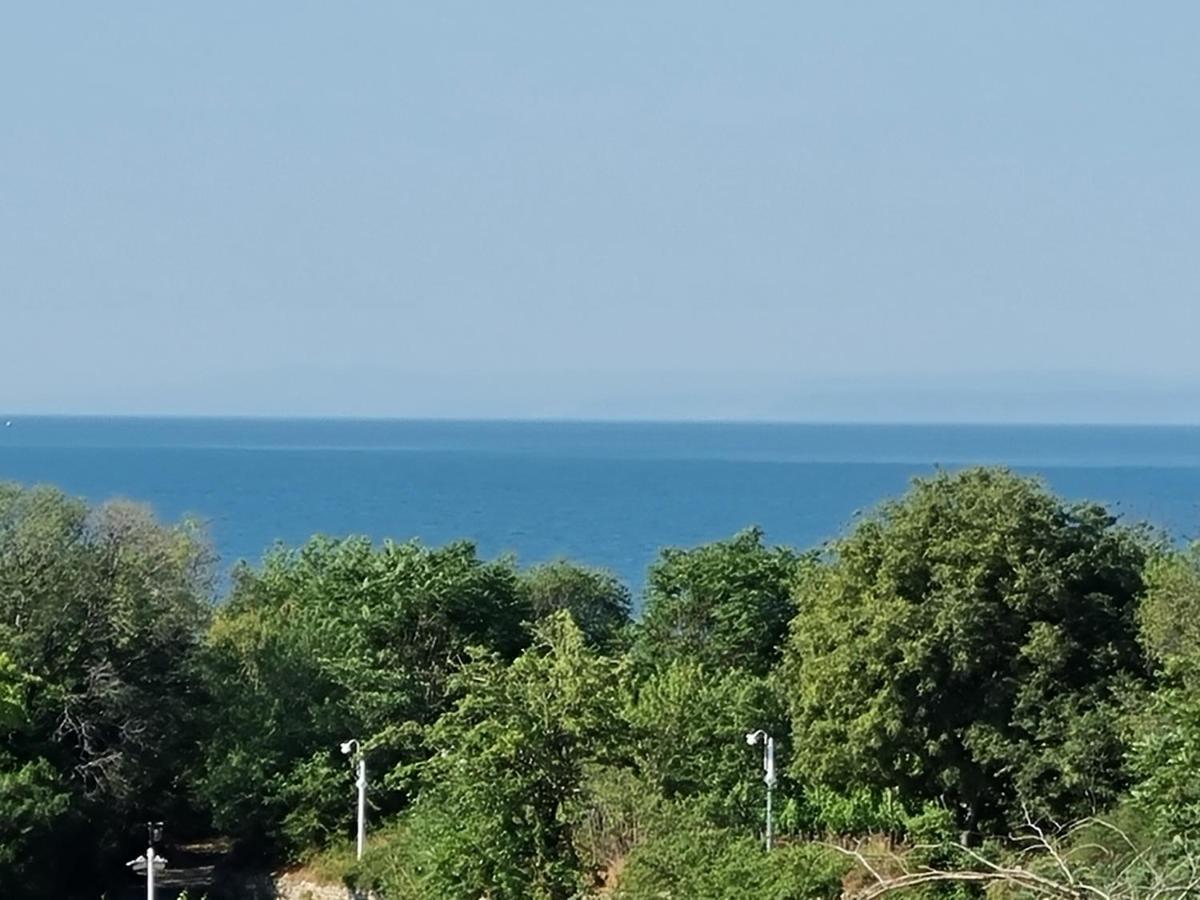Fantasy Apartments Saint Constantine And Helena Resort 산콘스탄틴앤헬레나 외부 사진
