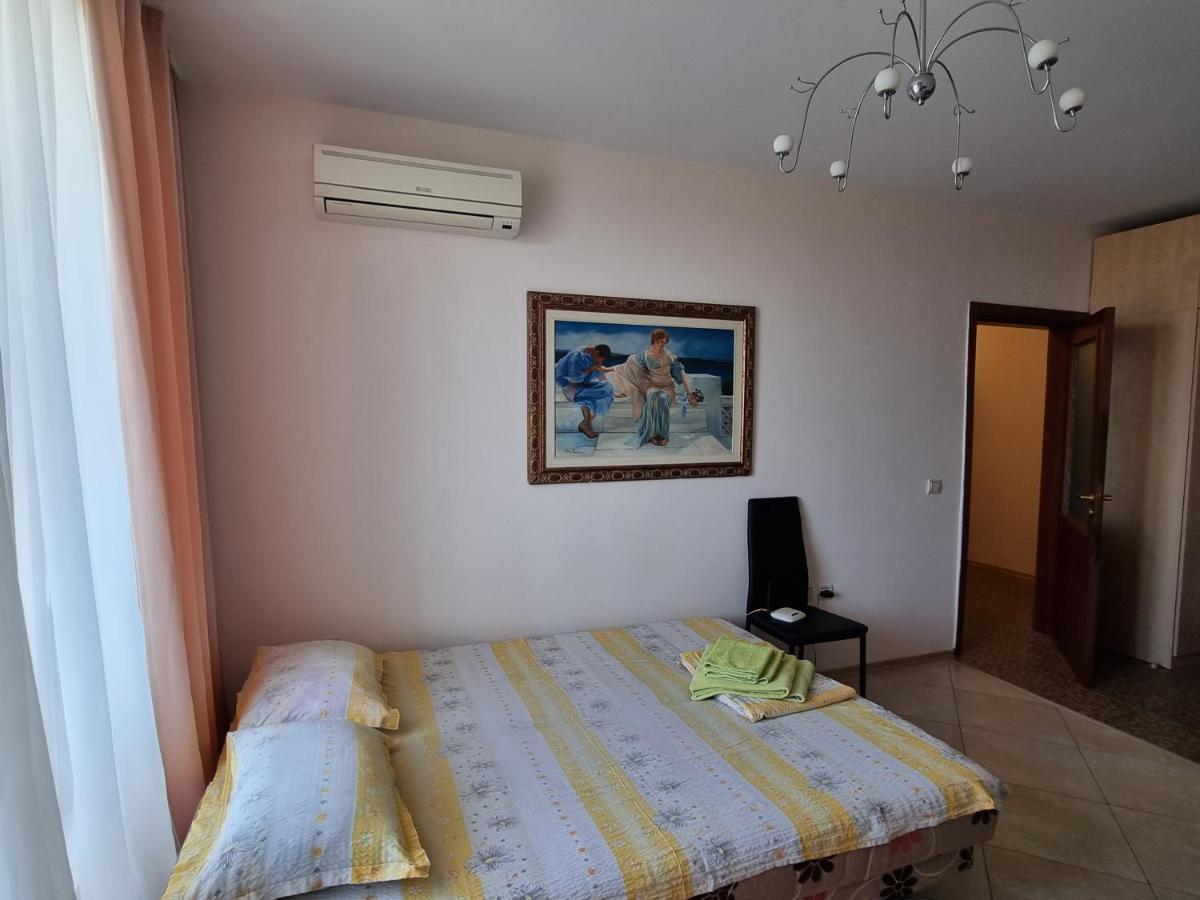 Fantasy Apartments Saint Constantine And Helena Resort 산콘스탄틴앤헬레나 외부 사진