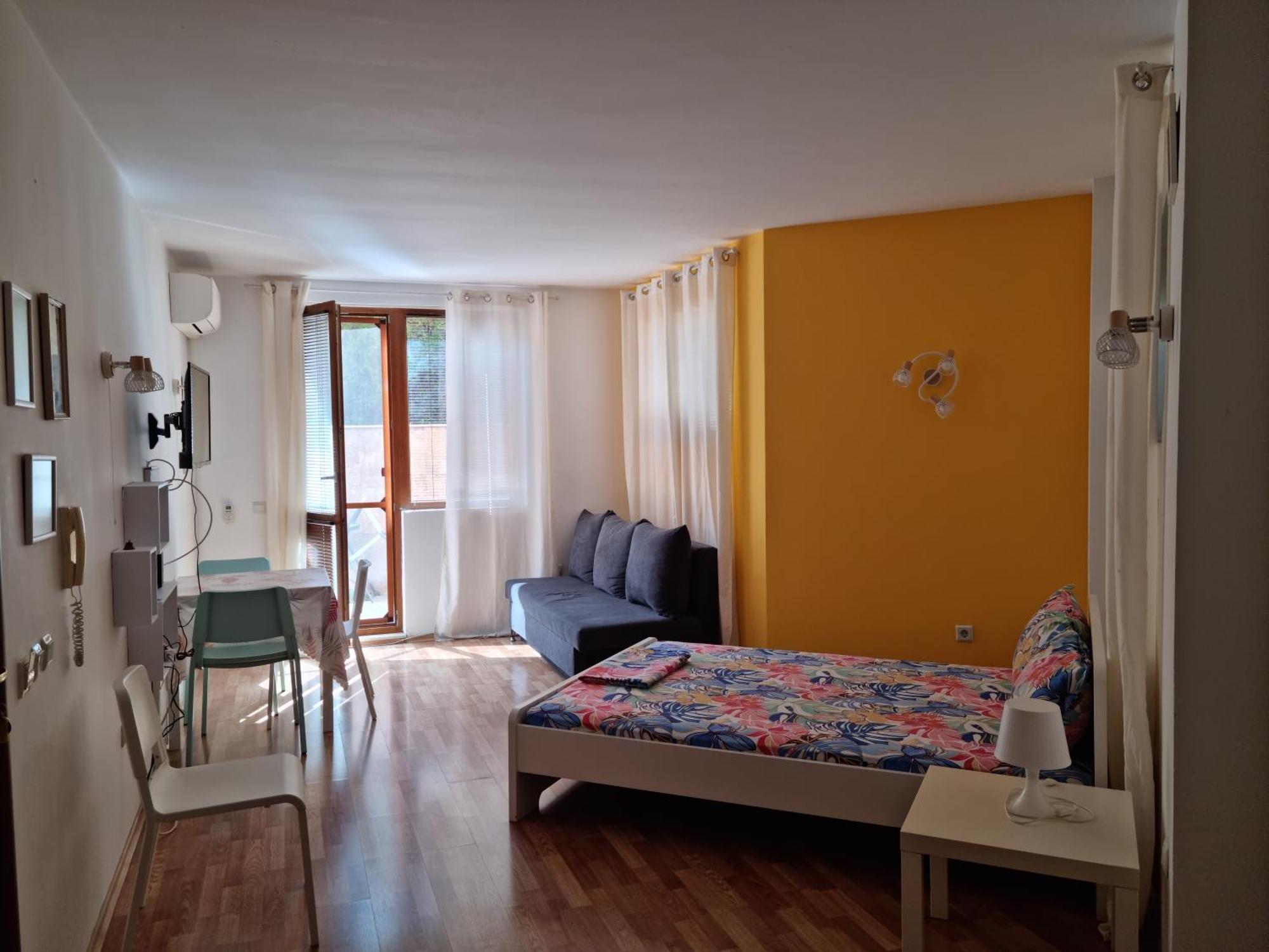Fantasy Apartments Saint Constantine And Helena Resort 산콘스탄틴앤헬레나 외부 사진