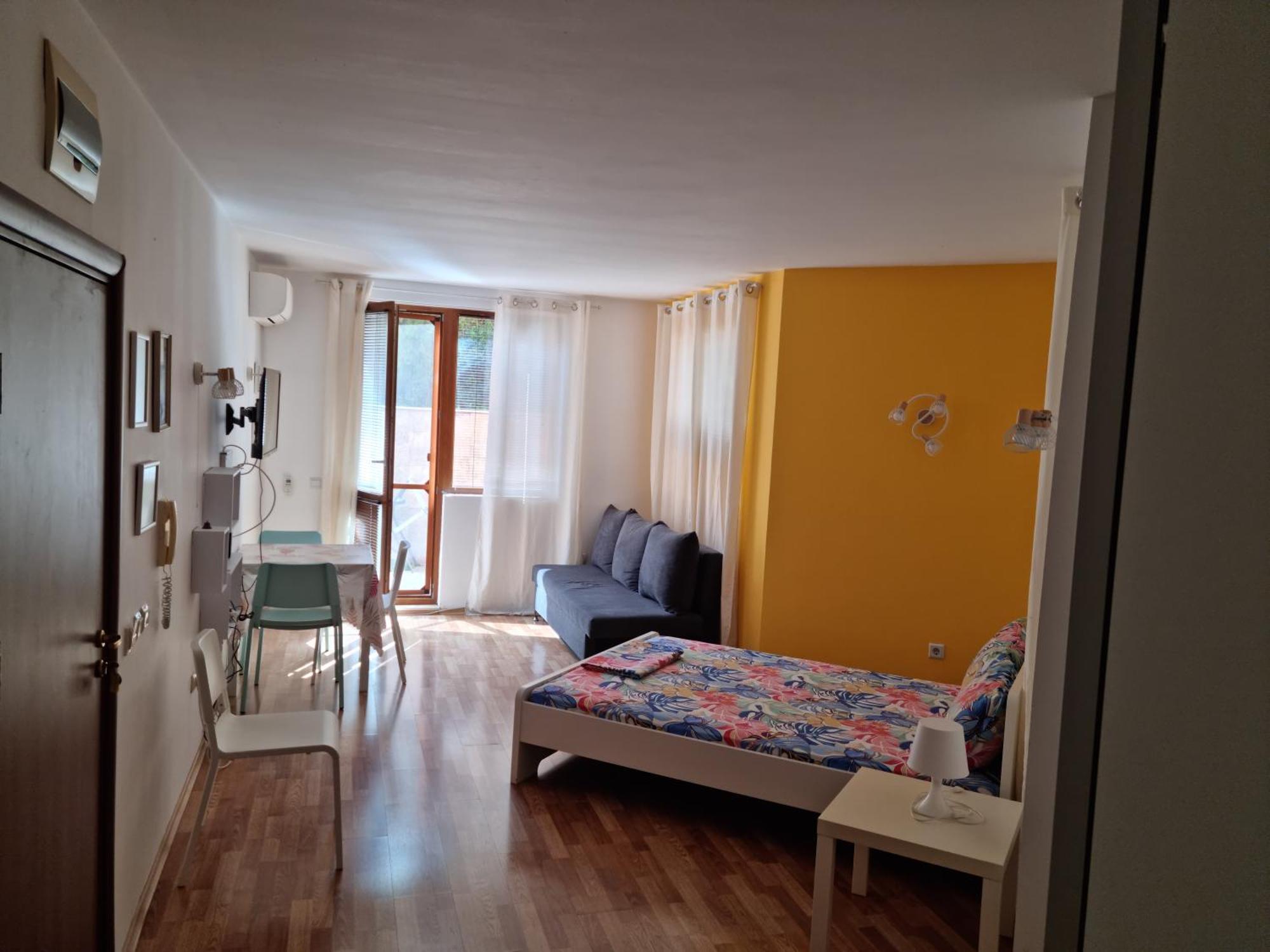 Fantasy Apartments Saint Constantine And Helena Resort 산콘스탄틴앤헬레나 외부 사진
